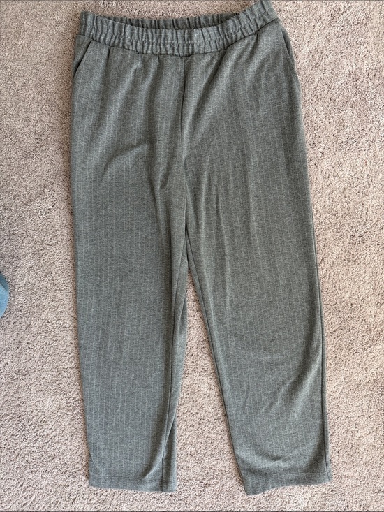 Universal Thread Pants - Universal Thread Olive Gray Pinstripe Knit Elastic-Waist Trousers